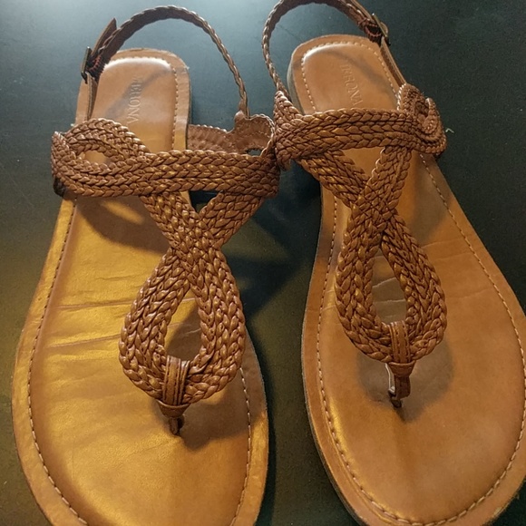 Sandals - Picture 2 of 2